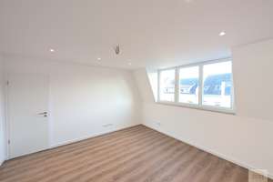 Altbau trifft Moderne: 4-Zimmer Maisonette-Wohnung – Lorettostrasse 45, 40219 Unterbilk, Düsseldorf – Vorschaubild 20