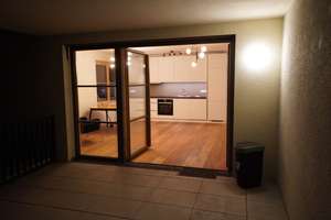 Luxuriöse 2-Zimmer-Wohnung mit Balkon und EBK und Einbaumöbeln - teilmöbliert – Gemeinerstraße 4, 93053 Kasernenviertel, Regensburg – Vorschaubild 2