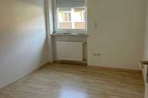 Geschmackvoll renoviertes Reihenmittelhaus im begehrten Ingolstädter Südwesten – 85051 Münchener Straße, Ingolstadt – Vorschaubild 8