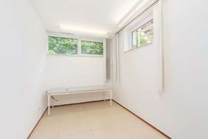 Villa in TOP LAGE von Düsseldorf-Kaiserswerth mit Geschichte und vielfältigen Nutzungsmöglichkeiten – Die vollständige Adresse der Immobilie erhältst du vom Anbieter., 40489 Kaiserswerth, Düsseldorf – Vorschaubild 68