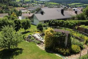 Top-gepflegtes 3-Familien-Haus in traumhafter Wohnlage von Regen – Die vollständige Adresse der Immobilie erhältst du vom Anbieter., 94209 Regen – Vorschaubild 6