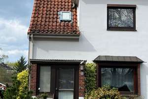 Doppelhaushälfte mit Garten und Potenzial in Bremen-Alt-Osterholz