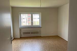 3 Zimmerwohnung m. Balkon in Regensburg – Sachsenstraße 5, 93053 Kasernenviertel, Regensburg – Vorschaubild 6