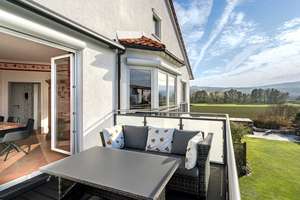 High-End-Residenz am Feldrand, flexibel nutzbar mit weiterem Baupotenzial, 4 Garagen & 10 Stellpl. – Die vollständige Adresse der Immobilie erhältst du vom Anbieter., 61273 Wehrheim – Vorschaubild 15