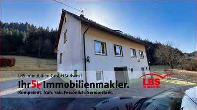 Wohnhaus mit separater Einliegerwohnung 