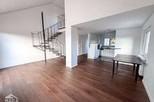 Helle, modernisierte 2,5 Zimmer- Maisonettewohnung mit EBK, Balkon und Loggia und Blick ins Grüne – Steinpilzweg 8, 70599 Schönberg, Stuttgart – Vorschaubild 2
