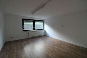 Sofort wohlfühlen: 5-Zi.-EFH mit Garten in Rommerskirchen – Die vollständige Adresse der Immobilie erhältst du vom Anbieter., 41569 Rommerskirchen – Vorschaubild 19