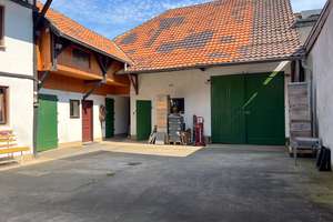 Bornheim-Brenig: Vierkanthof, Wohnen ca. 121 m² / Nutzfläche 220 m², hohes Ausbaupotential … – Die vollständige Adresse der Immobilie erhältst du vom Anbieter., 53332 Bornheim – Vorschaubild 3