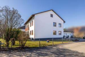 PROVISIONSFREI - Top modernisiertes 3-Parteienhaus mit Garten in hervorragender Lage – Die vollständige Adresse der Immobilie erhältst du vom Anbieter., 85435 Erding – Vorschaubild 4