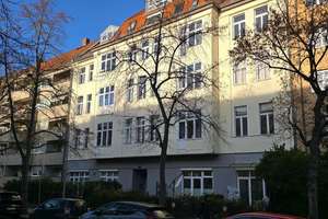 Bezugsfreie und Helle Wohnung nahe Hohenzollerndamm mit 3,5m Deckenhöhe und französischem Balkon – Die vollständige Adresse der Immobilie erhältst du vom Anbieter., 14193 Schmargendorf, Berlin – Vorschaubild 4