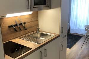 Zuhause mit Balkon, modernes möbliertes Apartment mit Wohlfühl-Einrichtungskonzept – Willy-Brandt-Alle 14, 81829 Messestadt Riem, München – Vorschaubild 16