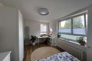 Lichtdurchflutete und sanierte 2-Zimmer-Wohnung mit Balkon in Minden – Zähringerallee 80, 32425 Bärenkämpen, Minden – Vorschaubild 2