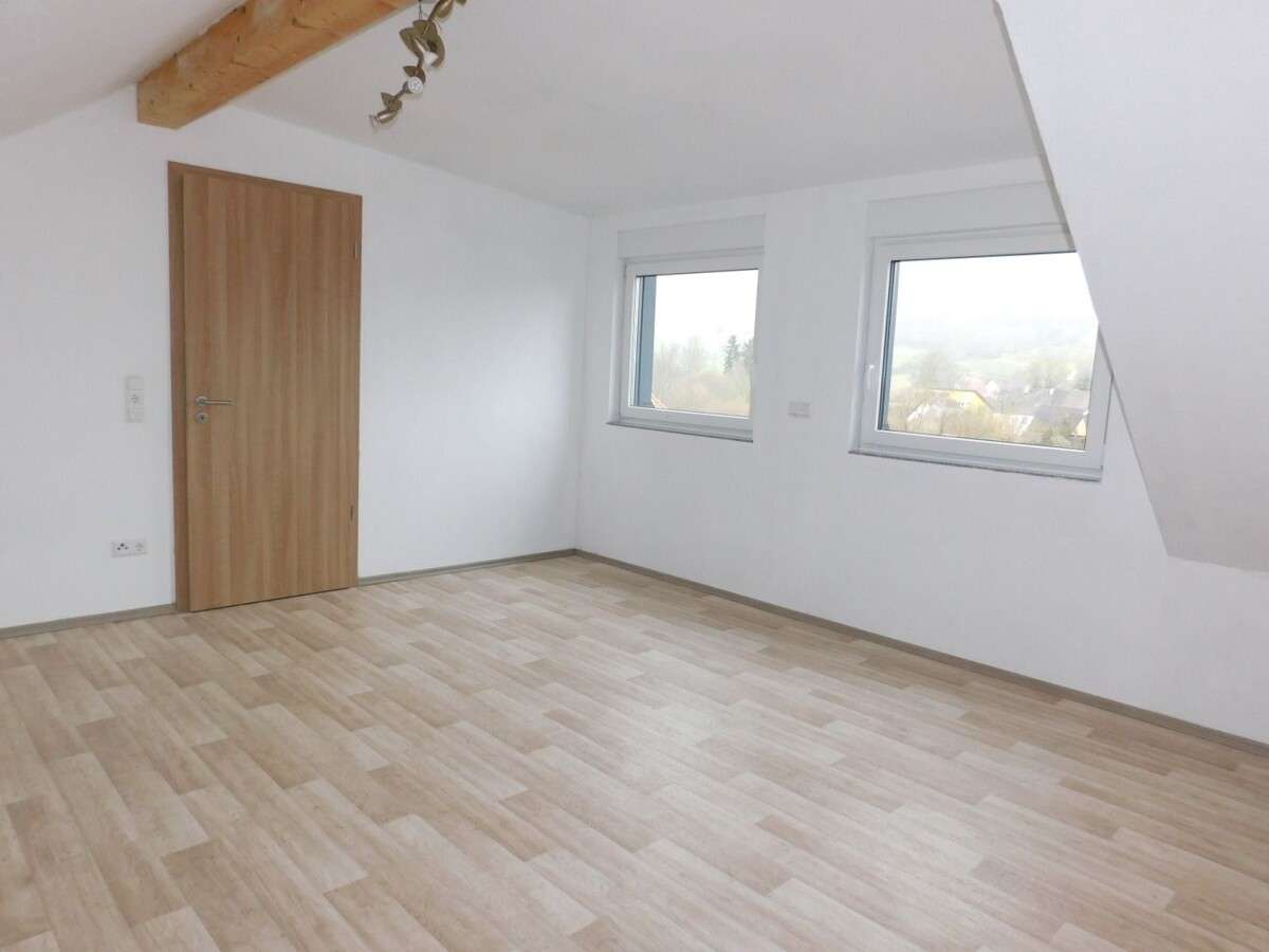 Immobilie in Pfedelbach - Attraktive vermietete Eigentumswohnung in ruhiger Lage - Bild 0