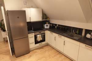Möblierte Dachgeschosswohnung in Quadrate inkl. Nebenkosten und Strom. – K4 23, 68159 Innenstadt/Jungbusch, Mannheim – Vorschaubild 4
