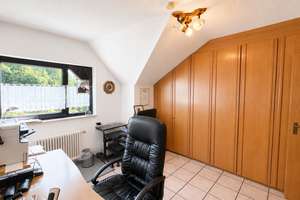 Gepflegtes Einfamilienhaus mit Wohlfühlcharakter und Garten – Die vollständige Adresse der Immobilie erhältst du vom Anbieter., 41334 Nettetal – Vorschaubild 11