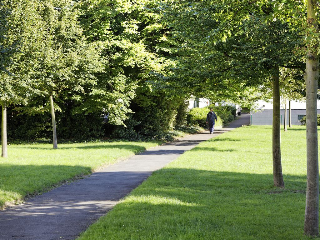 Moderne, renovierte Wohnung mit Balkon!