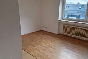 +++ Top 1 Zimmerwohnung, 2. OG, sehr schönes Appartement +++ – Schwertstraße 56, 42651 Solingen-Mitte, Solingen – Vorschaubild 2