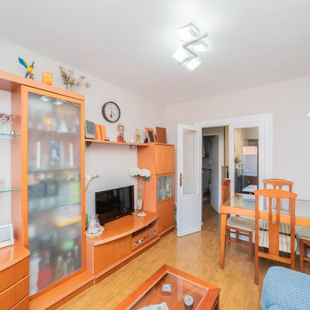 Spektakuläre Wohnung im Zentrum der Gemeinde.