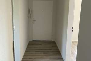 JT an CS - MB 16.06.2026 Komplett sanierte 3 Zimmer Wohnung mit Balkon in Gelsenkirchen zu vermieten – Stallbergshof 8, 45883 Feldmark, Gelsenkirchen – Vorschaubild 17