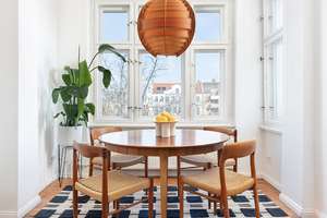 Blick aufs Maybachufer: Wunderschöner 2 Zimmer Altbau, 4. OG, Ost-Loggia, Erker, Wasserblick – Maybachufer 47, 12045 Neukölln (Ortsteil), Berlin – Vorschaubild 5