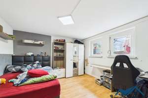 DAS ist es! Modernisierte DHH in Halbhöhenlage, großem Garten, Einbauküche, Balkon, Stellplatz uvm…! – Die vollständige Adresse der Immobilie erhältst du vom Anbieter., 73630 Remshalden – Vorschaubild 26