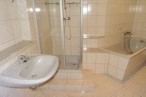Großes Wohn-und Geschäftshaus in Werdau zu verkaufen!! – Die vollständige Adresse der Immobilie erhältst du vom Anbieter., 8412 Werdau – Vorschaubild 17