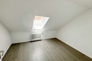 TOP LAGE LAUFAMHOLZ: IN 2022 UMFANGREICH MODERNISIERTES 5- ODER 6-ZIMMER-RMH MIT EINZELGARAGE – Die vollständige Adresse der Immobilie erhältst du vom Anbieter., 90482 Laufamholz, Nürnberg – Vorschaubild 29