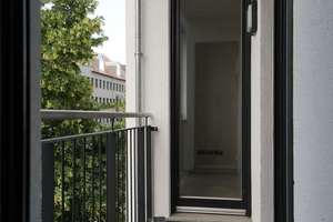 BOXI 12 - Höchster Wohnkomfort: 3 Zimmer, 2 Bäder, 2 Balkone und Aufzug direkt in die Wohnung – Die vollständige Adresse der Immobilie erhältst du vom Anbieter., 10245 Friedrichshain, Berlin – Vorschaubild 4
