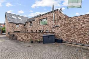 Innerhalb der Stadtmauer - charmantes Haus mit Dachterrasse in der Feste Zons – Die vollständige Adresse der Immobilie erhältst du vom Anbieter., 41541 Dormagen – Vorschaubild 2