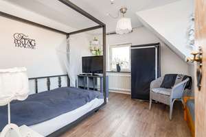 RESERVIERT: Kleines, modernisiertes Haus in Küstennähe, wenige Kilometer bis zum Strand – Die vollständige Adresse der Immobilie erhältst du vom Anbieter., 26506 Norden – Vorschaubild 15