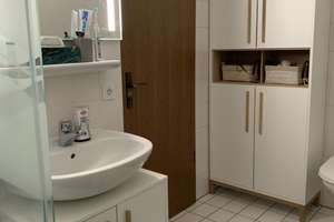 Charmante sonnige Galeriewohnung nähe Olympiapark - möbliert – Feichtmayrstraße 5, 80992 Alt-Moosach, München – Vorschaubild 12