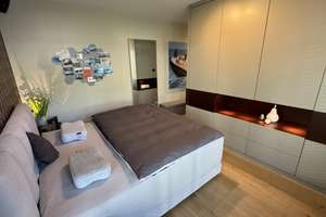 Luxuriöse 6-Zimmer-EG-Wohnung (Isargärten) mit hochwertiger Innenausstattung, Heimkino und EBK – Maria-Einsiedel-Straße 17, 81379 Thalkirchen, München – Vorschaubild 13