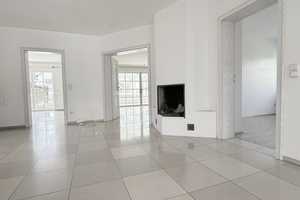 Großzügige Villa in sehr ruhiger und zentraler Top-Lage * Rosenheim Stadt – Rosenheim (Kreis) – Vorschaubild 9