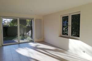 Moderne 3 Raum Eigentumswohnung mit Sonnengarten in ruhiger Lage – Die vollständige Adresse der Immobilie erhältst du vom Anbieter., 40468 Unterrath, Düsseldorf – Vorschaubild 2