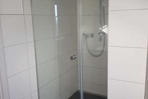 Geschmackvolle 1-Zimmer-DG-Wohnung mit EBK in Pforzheim, Sanierung in 2024 – Lange Str. 2, 75180 Büchenbronn, Pforzheim – Vorschaubild 12