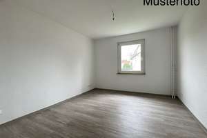 helle, sanierte 2-Zimmer-Wohnung - bezugsfertig ab September – Köttlingerweg 7, 44793 Kruppwerke, Bochum – Vorschaubild 3