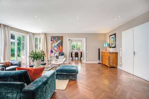 Klassische Linien und großzügige Dimensionen. Elegante Villa in Bestlage. – Die vollständige Adresse der Immobilie erhältst du vom Anbieter., 81479 Solln, München – Vorschaubild 5