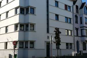 Düsseldorf-Benrath: Schöne, ruhige 2,5 Zimmer Wohnung in Schloss Nähe.
