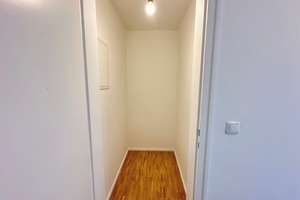 Helle 3-Zimmer-Wohnung mit Einbauküche und Balkon  – Plettstraße 71, 81735 Neuperlach, München – Vorschaubild 15
