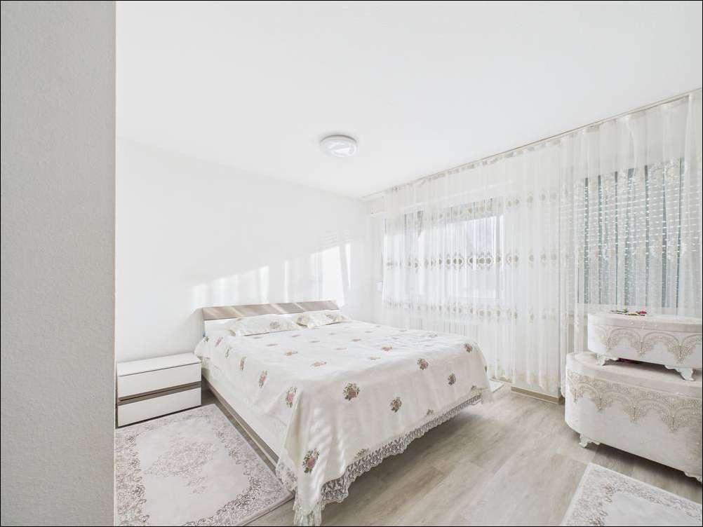 Immobilie in Kahl am Main - Vier Erträge, ein Investment - voll vermietetes Wohn & Geschäftshaus in Kahl - Bild 3