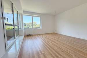 Helle Vier-Zimmer-Wohnung mit Küche, Stellplatz und Loggia am Stadtwerder – Die vollständige Adresse der Immobilie erhältst du vom Anbieter., 28199 Alte Neustadt, Bremen – Vorschaubild 16