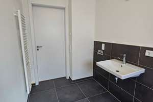 Wohnen auf 2 Ebenen mit Dachterrasse (A2) | - SOMMERAKTION *SPAREN SIE BIS ZU DREI GRUNDMIETEN* – George-Washington-Str. 166a, 68309 Käfertal, Mannheim – Vorschaubild 4