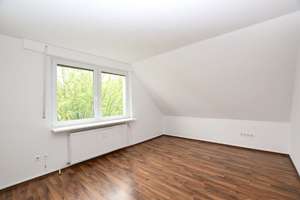Südstadt: Gepflegtes, großes Haus mit 3 Wohnungen, Garten + Garage ... – Die vollständige Adresse der Immobilie erhältst du vom Anbieter., 38126 Südstadt-Rautheim-Mascherode, Braunschweig – Vorschaubild 19