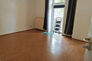 2zw WOHNUNG DUSCHBAD EBK BALKON DIREKT AM BUS/BAHNHOF REWE EIFLER GELEGEN RÖDELHEIM BREITLACHERSTR – BREITLACHERSTR 77, 60489 Rödelheim, Frankfurt am Main – Vorschaubild 8