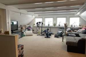 Freistehendes 2-Fam.-Haus mit parkähnlichem Garten, Garage, Carport und Kfz.-Stellplätze! – Gelsenkirchen – Vorschaubild 11