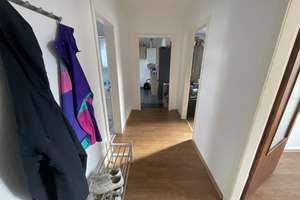 Schöne Wohnung zur Zwischenmiete – Regensburger Straße 9, 51103 Höhenberg, Köln – Vorschaubild 2