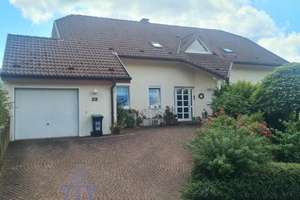 Großzügiges Wohnhaus mit Einliegerwohnung in Höhenlage von Neunkirchen – Die vollständige Adresse der Immobilie erhältst du vom Anbieter., 66538 Neunkirchen – Vorschaubild 2