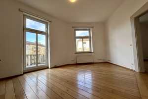 Elegante helle 3,5-zimmer-Altbauwohnung mit Balkon in toller Lage! – Valleystraße 19, 81371 München – Vorschaubild 2