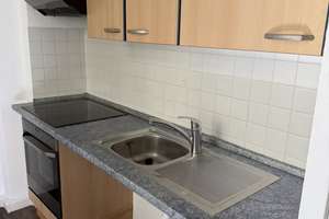 Frisch renoviertes Kiez-Juwel: Bezugsfreies  Single-Apartment (sanierter Altbau) im Prenzlauer Berg  – 10439 Prenzlauer Berg, Berlin – Vorschaubild 6
