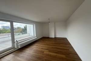 Traumhafte 4-Zimmer-Dachgeschosswohnung nach Kernsanierung in Köln-Lindenthal – Dürener Str. 132, 50931 Lindenthal (Ortsteil), Köln – Vorschaubild 6